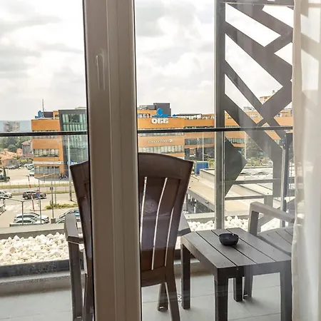 Modern With Balcony In C-max Center By Flat Manаger Apartment